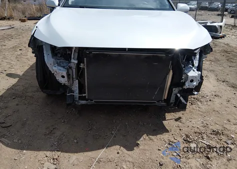2019 Toyota Avalon Hybrid Limited from USA, damaged, VIN 4T1B21FB9KU006288